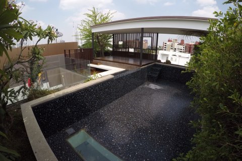 Condo à Bangkok, Thaïlande, 3 chambres  № 143845
