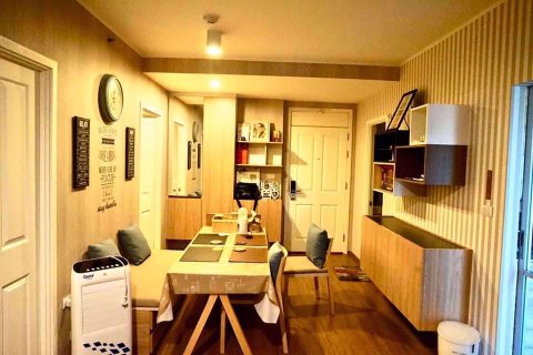Condominio de 2 dormitorios en Yan Nawa, Bangkok, Tailandia № 76738 - foto 3