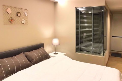 Condo à Watthana, Bangkok, Thaïlande, 1 chambre  № 76737 - photo 6