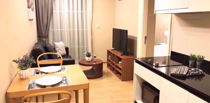 Condo à Watthana, Bangkok, Thaïlande, 1 chambre  № 76737