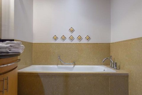 Eigentumswohnung in Sathon, Bangkok, Thailand, 2 Schlafzimmer № 76583 - Foto 25