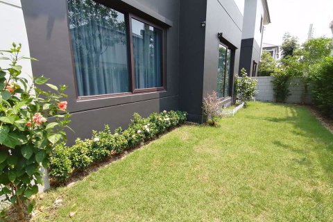 Casa de 4 dormitorios en Bang Kaeo, Tailandia № 76736 - foto 12