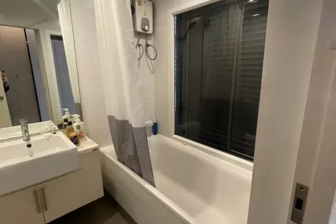 Condominio de 1 dormitorio en Sathon, Bangkok, Tailandia № 123865 - foto 2