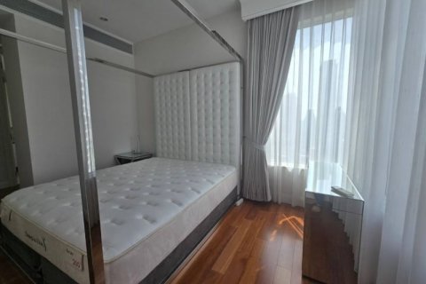 Condo in Pathum Wan, Bangkok, Thailand, 2 bedrooms  № 123864 - photo 12