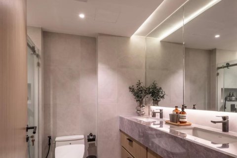 Condominio de 3 dormitorios en Khlong Toei, Bangkok, Tailandia № 123860 - foto 26