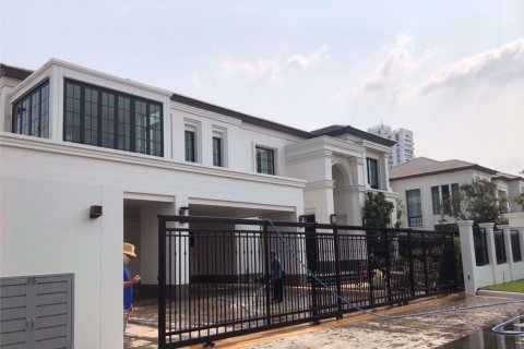 House in Suan Luang, Bangkok, Thailand 4 bedrooms № 78441 - photo 19