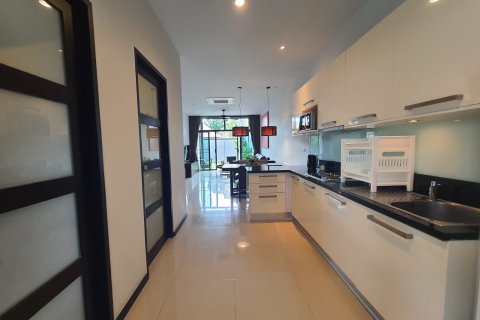 Villa auf Nai Harn Beach, Thailand 2 Schlafzimmer № 74460 - Foto 11