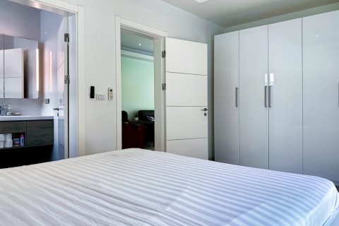 Condo in Hua Hin, Thailand, 2 bedrooms  № 125473