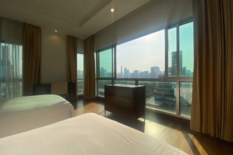 คอนโดมิเนียมในปทุมวัน, กรุงเทพฯ, ประเทศไทย, 4 ห้องนอน № 123878 - รูปถ่าย 28