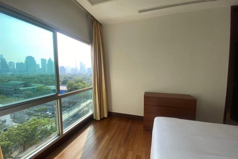 คอนโดมิเนียมในปทุมวัน, กรุงเทพฯ, ประเทศไทย, 4 ห้องนอน № 123878 - รูปถ่าย 2