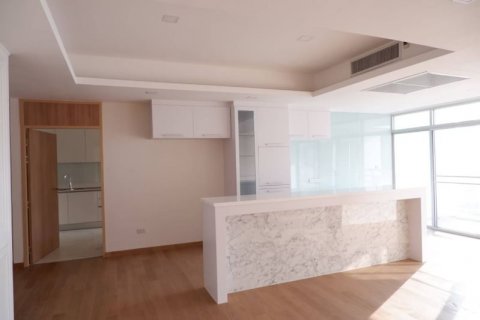คอนโดมิเนียมในวัฒนา, กรุงเทพฯ, ประเทศไทย, 3 ห้องนอน № 123879 - รูปถ่าย 2