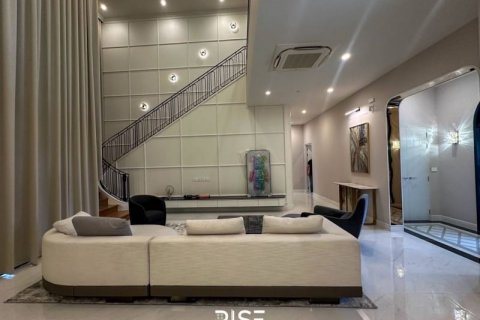 บ้านในบางกะปิ, กรุงเทพฯ, ประเทศไทย 4 ห้องนอน № 123874 - รูปถ่าย 4