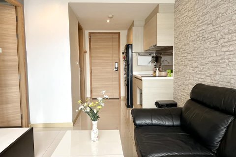 Condo in Watthana, Bangkok, Thailand, 1 bedroom № 123880 - photo 10