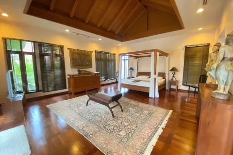 Casa de 3 dormitorios en Pattaya, Tailandia № 80511 - foto 3