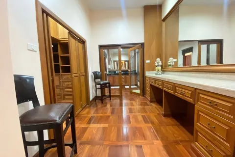 Casa de 3 dormitorios en Pattaya, Tailandia № 80511 - foto 6