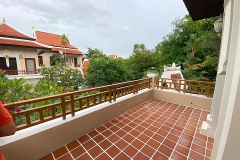 Casa de 3 dormitorios en Pattaya, Tailandia № 80511 - foto 9