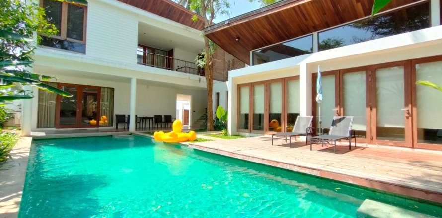 Casa de 3 dormitorios en Hua Hin, Tailandia № 125242
