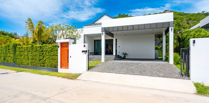 Casa de 3 dormitorios en Hua Hin, Tailandia № 125244
