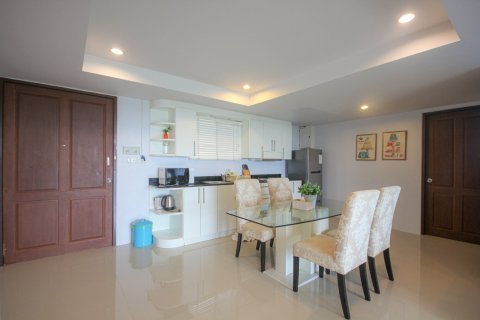 Condominio de 2 dormitorios en Hua Hin, Tailandia № 125240 - foto 4