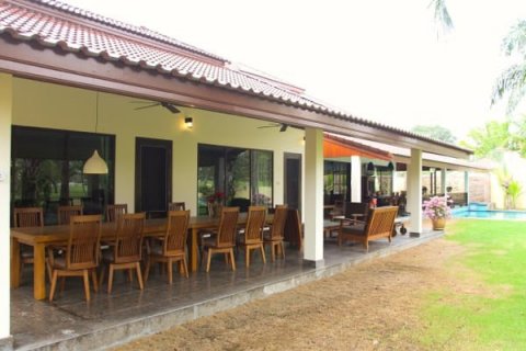 Casa de 5 dormitorios en Hua Hin, Tailandia № 125245 - foto 8