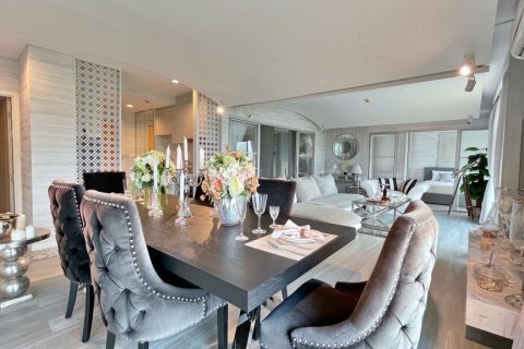 Condominio de 4 dormitorios en Hua Hin, Tailandia № 125243 - foto 11