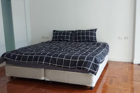 Eigentumswohnung in Sathon, Bangkok, Thailand, 5 Schlafzimmer № 123629 - Foto 17