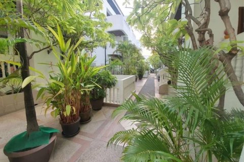 Eigentumswohnung in Sathon, Bangkok, Thailand, 5 Schlafzimmer № 123629 - Foto 7