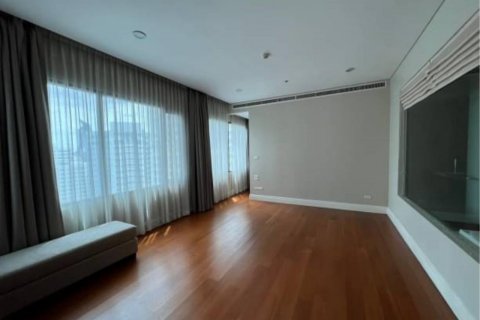 คอนโดมิเนียมในคลองเตย, กรุงเทพฯ, ประเทศไทย, 3 ห้องนอน № 123633 - รูปถ่าย 17