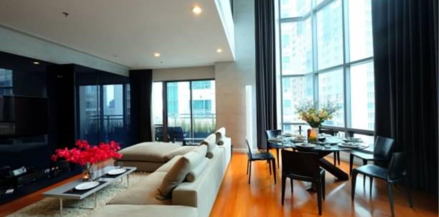 Condominio de 3 dormitorios en Khlong Toei, Bangkok, Tailandia № 123631