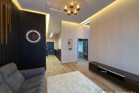 Casa de 6 dormitorios en Pattaya, Tailandia № 132287 - foto 19