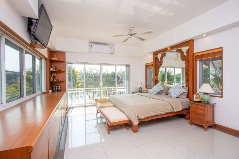 Chalet de 4 dormitorios en Chiang Mai, Tailandia № 121477 - foto 25