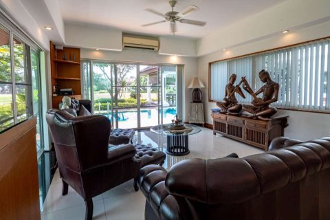 Chalet de 4 dormitorios en Chiang Mai, Tailandia № 121477 - foto 20