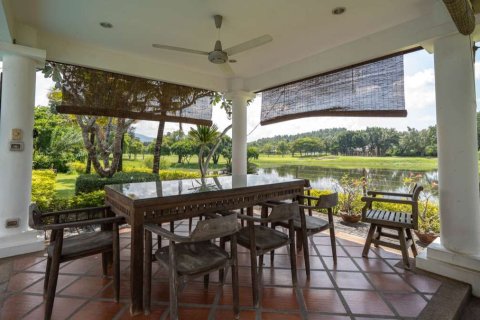 Chalet de 4 dormitorios en Chiang Mai, Tailandia № 121477 - foto 13