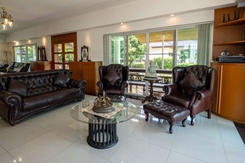 Chalet de 4 dormitorios en Chiang Mai, Tailandia № 121477 - foto 22