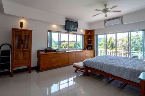 Chalet de 4 dormitorios en Chiang Mai, Tailandia № 121477 - foto 7