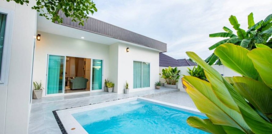Chalet de 3 dormitorios en Pattaya, Tailandia № 144492