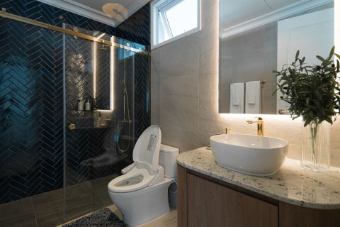 Chalet de 3 dormitorios en Bang Tao, Tailandia № 70355 - foto 8