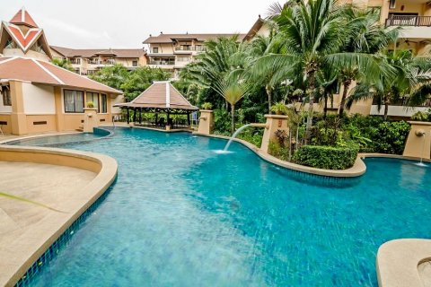 Condo in Pattaya, Thailand, 1 bedroom  № 120538