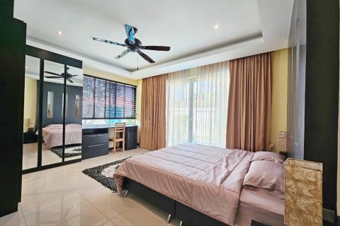 Maison à Pattaya, Thaïlande 4 chambres № 120540 - photo 7