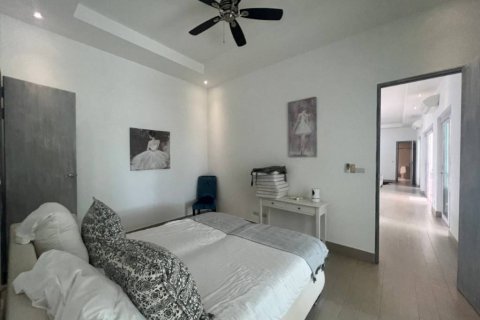 Chalet de 3 dormitorios en Prachuap Khiri Khan, Tailandia № 120505 - foto 9