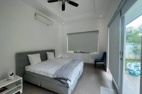 Chalet de 3 dormitorios en Prachuap Khiri Khan, Tailandia № 120505 - foto 7
