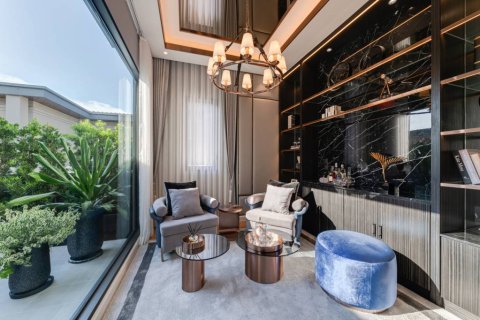 Casa de 5 dormitorios en Samut Prakan, Tailandia № 120500 - foto 3