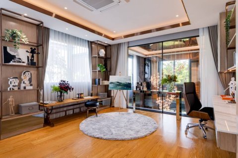 Casa de 5 dormitorios en Samut Prakan, Tailandia № 120500 - foto 8