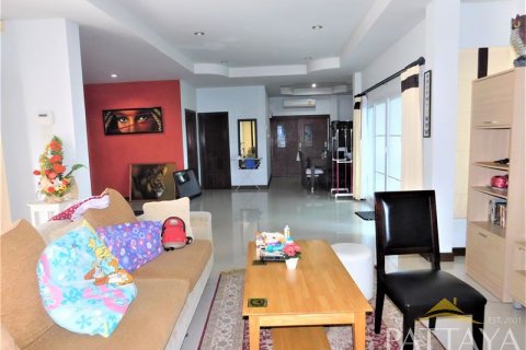 Casa de 2 dormitorios en Pattaya, Tailandia № 100029 - foto 6