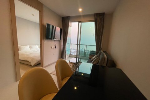 Condominio de 1 dormitorio en Jomtien Beach, Pattaya, Tailandia № 100024 - foto 16