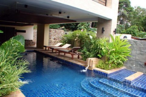 Condominio de 2 dormitorios en Pattaya, Tailandia № 100025 - foto 7