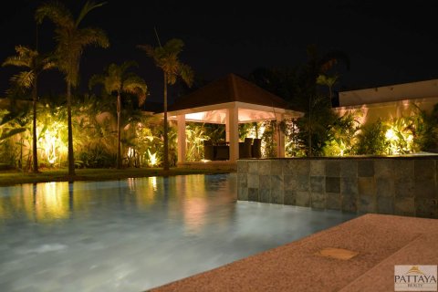 Casa de 3 dormitorios en Pattaya, Tailandia № 100026 - foto 9