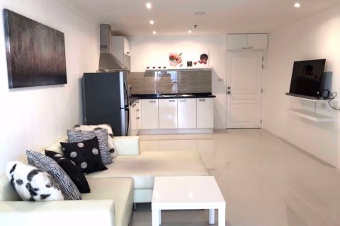Condominio de 2 dormitorios en Khlong Toei, Bangkok, Tailandia № 101837
