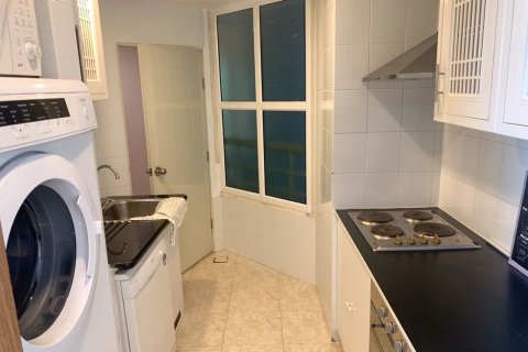Condominio de 3 dormitorios en Khlong San, Bangkok, Tailandia № 101838 - foto 10