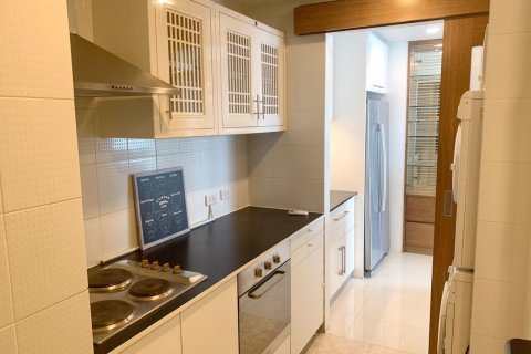 Condominio de 3 dormitorios en Khlong San, Bangkok, Tailandia № 101838 - foto 9